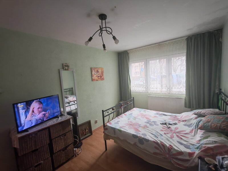 Berceni, Covasna, 3 camere in bloc cu 4 etaje